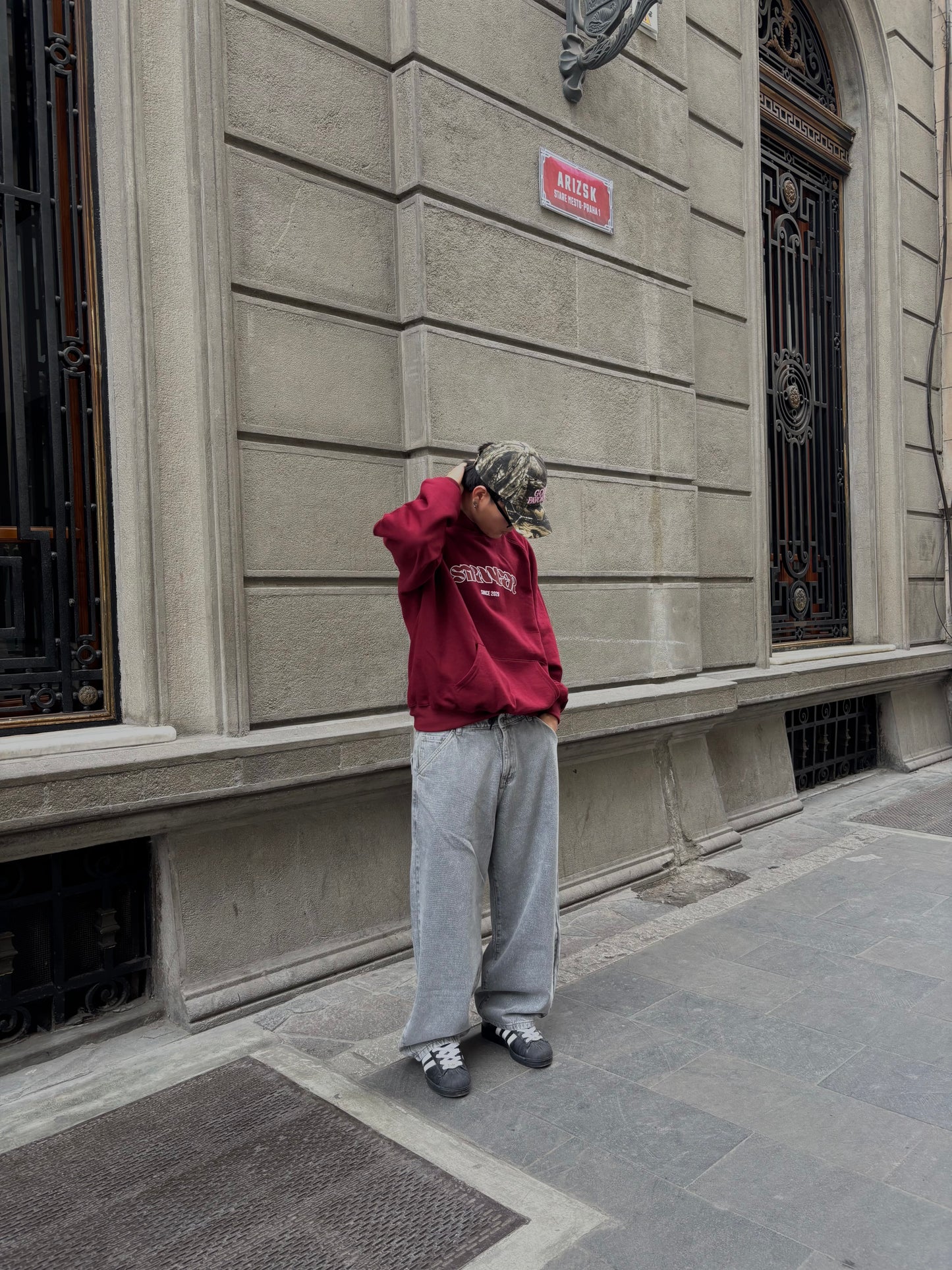 Baggy Gris